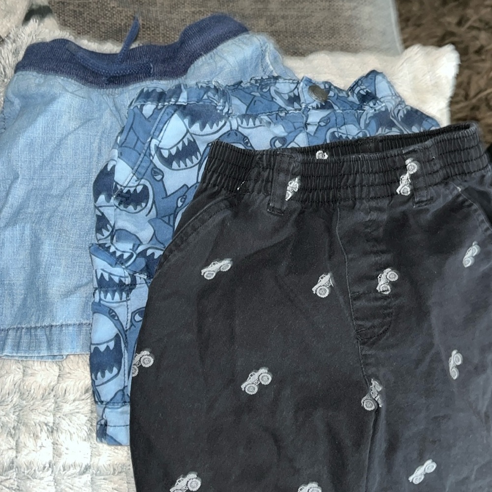 3T shorts bundle, black and blue
